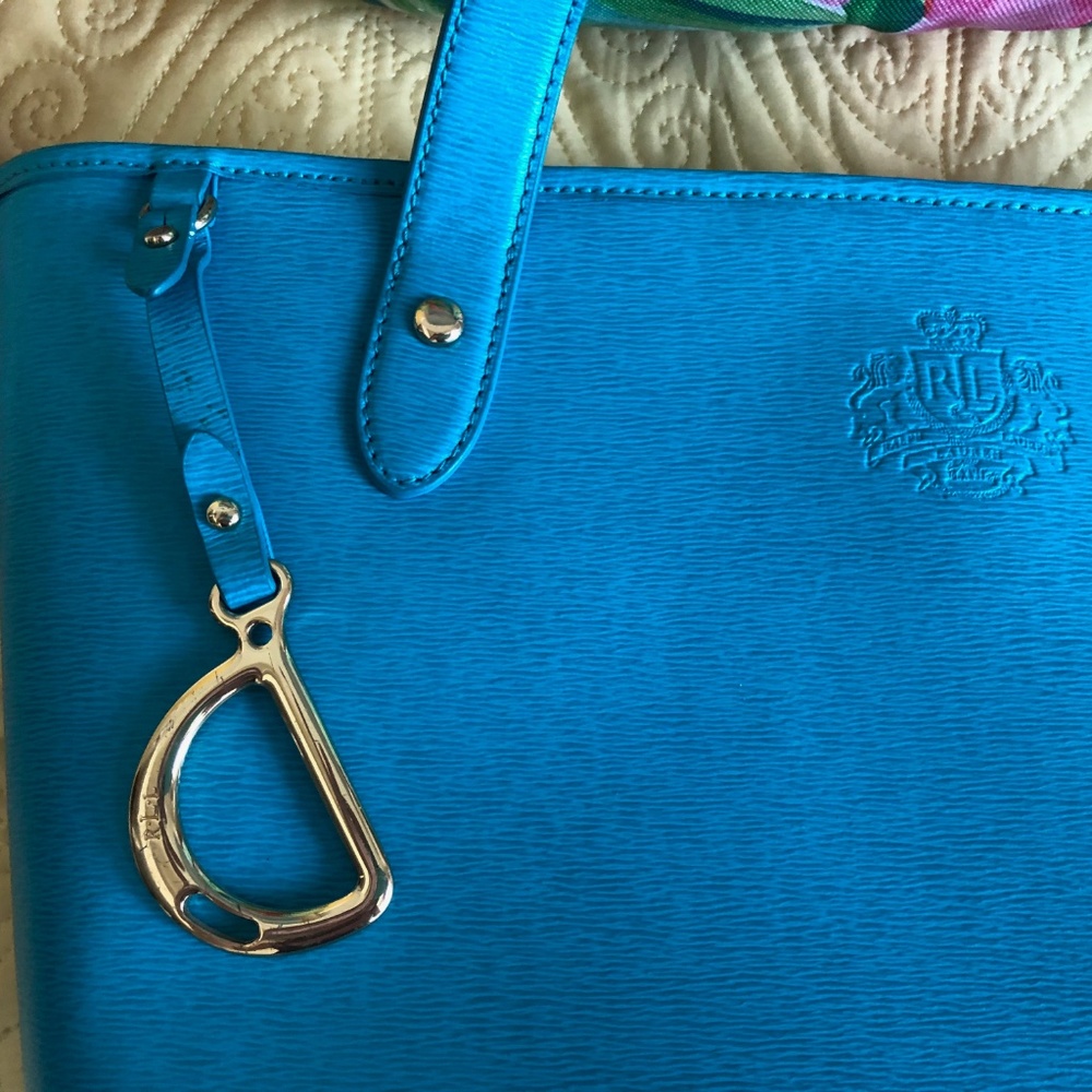 Flawless Ralph Lauren Bucket Shoulder Bag- RARE